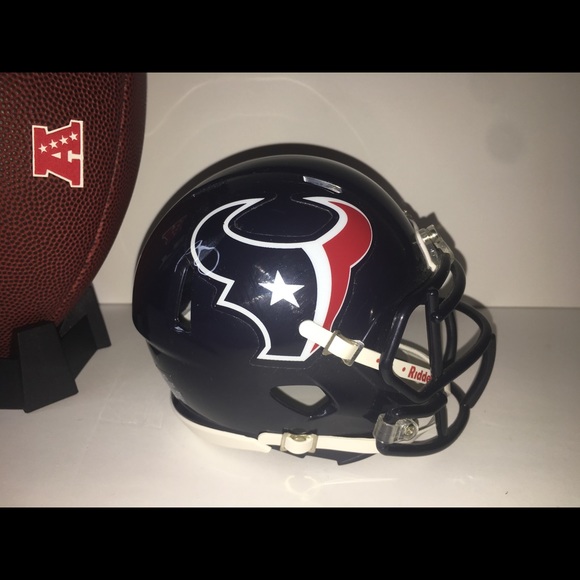 Football with Mini Helmet - Picture 3 of 7